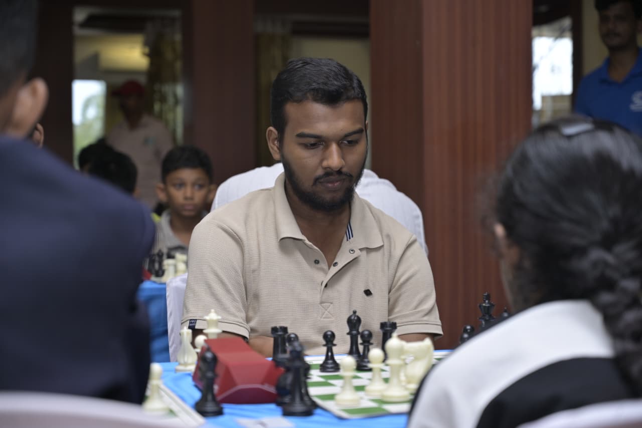 Neuronsknight Chess Training Session 1